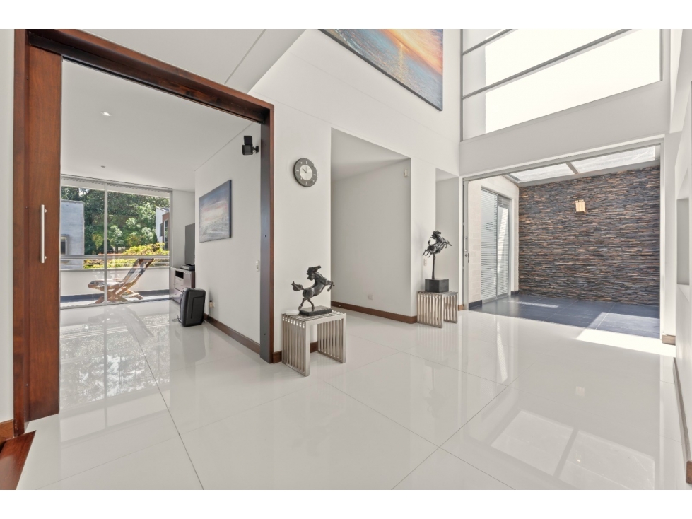 CASA DE 2 NIVELES EN SAN LUCAS, UNIDAD EXCLUSIVA CON PISCINA — foto 4