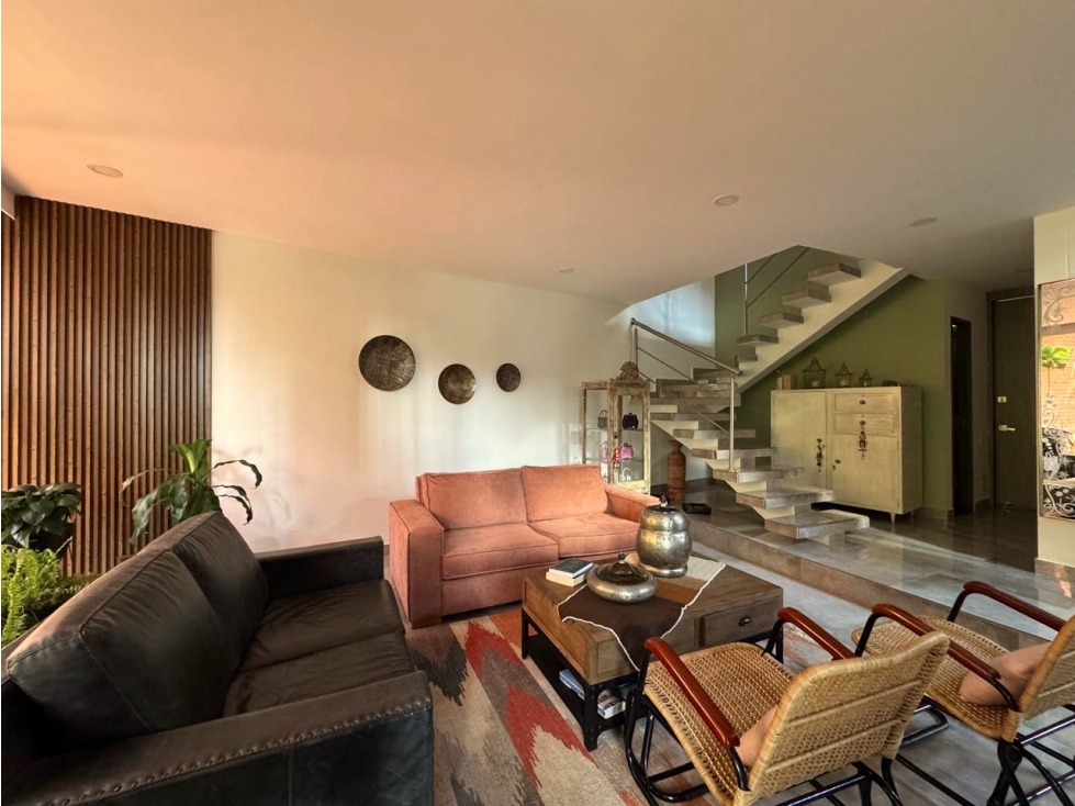VENTA CASA 2 NIVELES 3 ALCOBAS CERCA AL TESORO, MEDELLÍN — foto 5