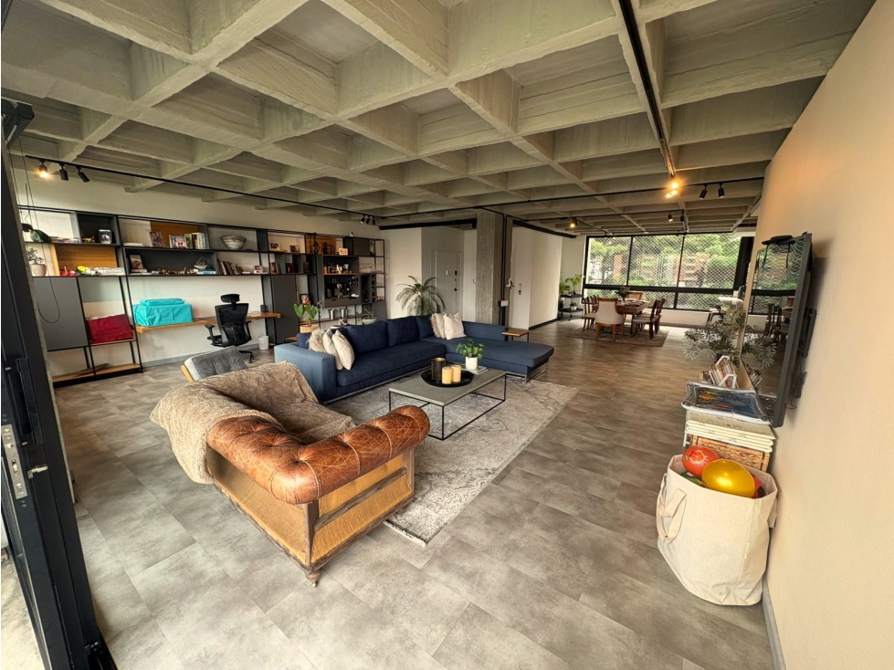Venta apartamento 3 alcobas. Sector El Campestre, Medellín. REMODELADO — foto 3