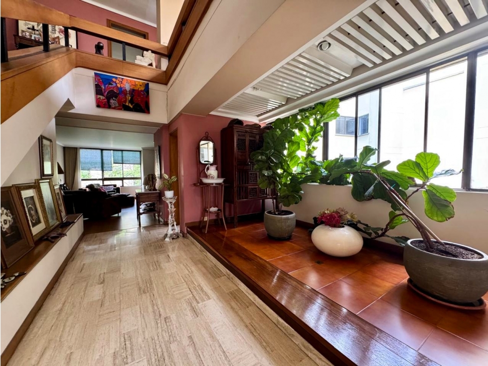 VENTA APARTAMENTO PARA REMODELAR, 477 METROS. EL POBLADO, MEDELLÍN — foto 5