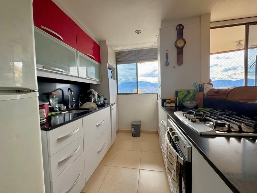Venta apartamento en Loma del Indio, Medellín. Vista espectacular! — foto 4