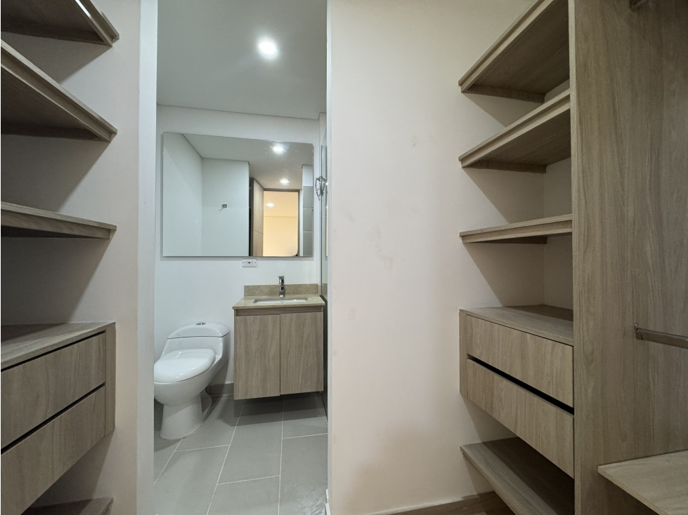 APARTAMENTO 3 ALCOBAS EN EL RETIRO MUY NUEVO — foto 6