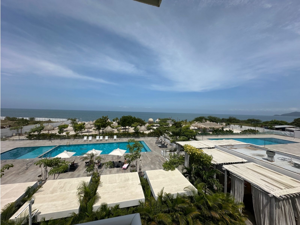 Ph Aluna Beach Resort Vista Frontal Al Mar