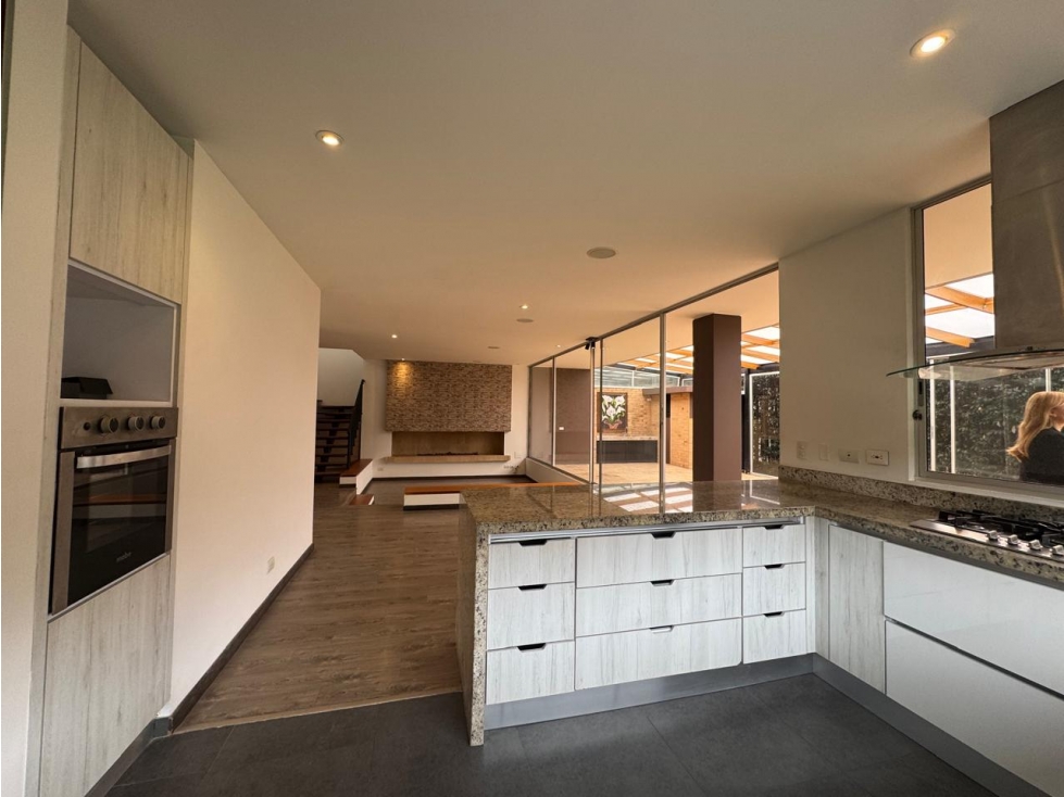 HERMOSA CASA CAMPESTRE, PARA VENTA O ARRIENDO CONDOMINIO CLUB CAJICA — foto 2