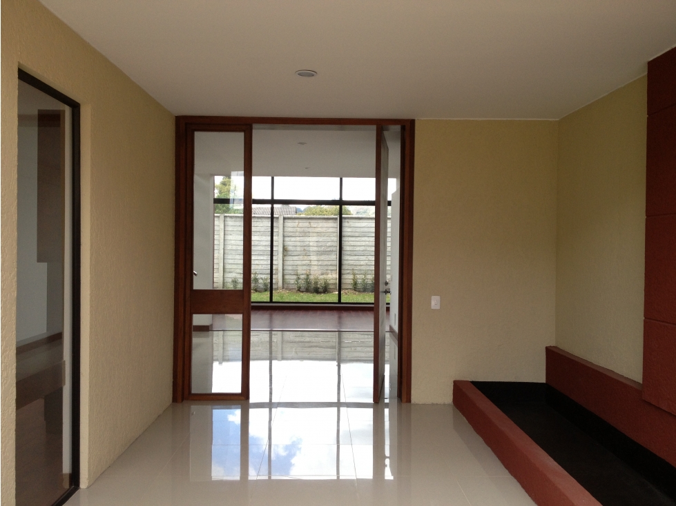 Hermosa Casa Para La Venta, Condominio Campestre, Club House, Cajicá — foto 2