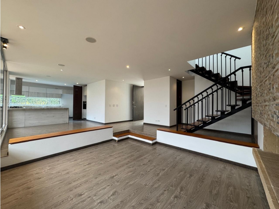 HERMOSA CASA CAMPESTRE, PARA VENTA O ARRIENDO CONDOMINIO CLUB CAJICA — foto 3