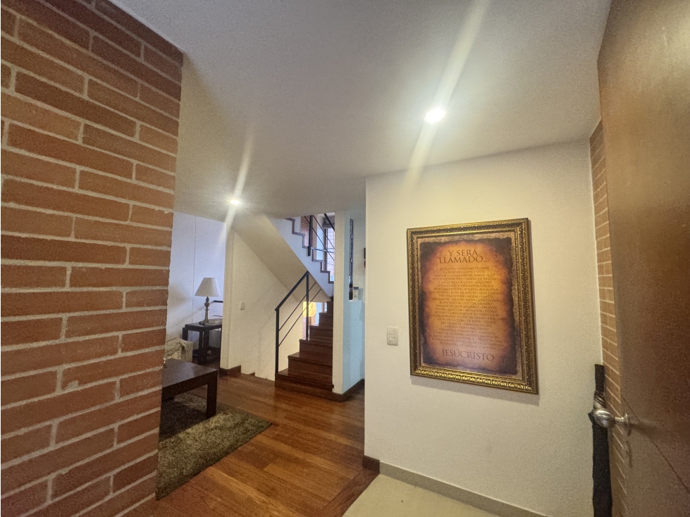 CASA EN VENTA EXCELENTE UBICACION SECTOR RESIDENCIAL CONTADOR — foto 4