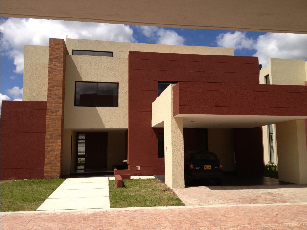 Hermosa Casa Para La Venta, Condominio Campestre, Club House, Cajicá