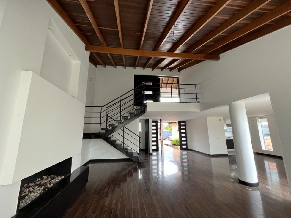 Hermosa Casa Para Venta Y Arriendo, Condominio, Chía-Cajicá