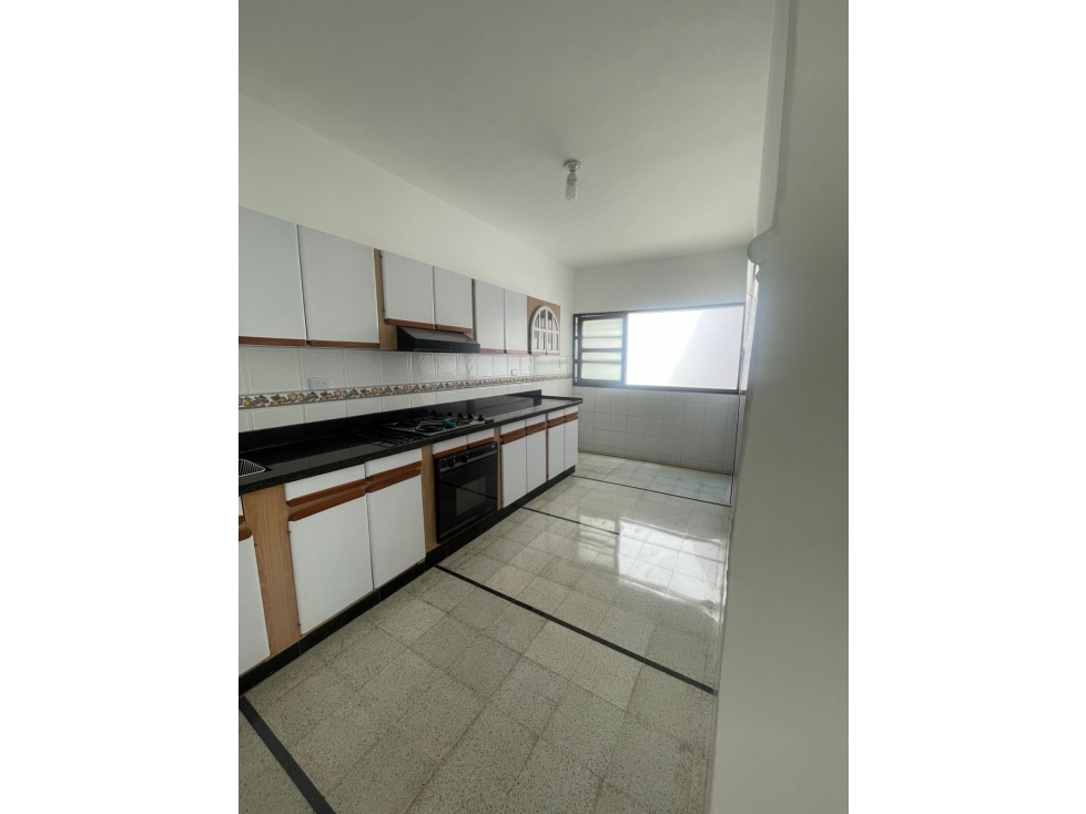 VENDO CASA AMPLIA EN P.H. 2° Y 3° PISO, LOCAL O GARAJE EN 1°/ ESTADIO — foto 5