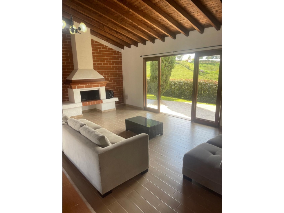 CASA CAMPESTRE EN RIONEGRO ( VEREDA LOS PINOS) / LOTE DE 5.000 M2/ — foto 2