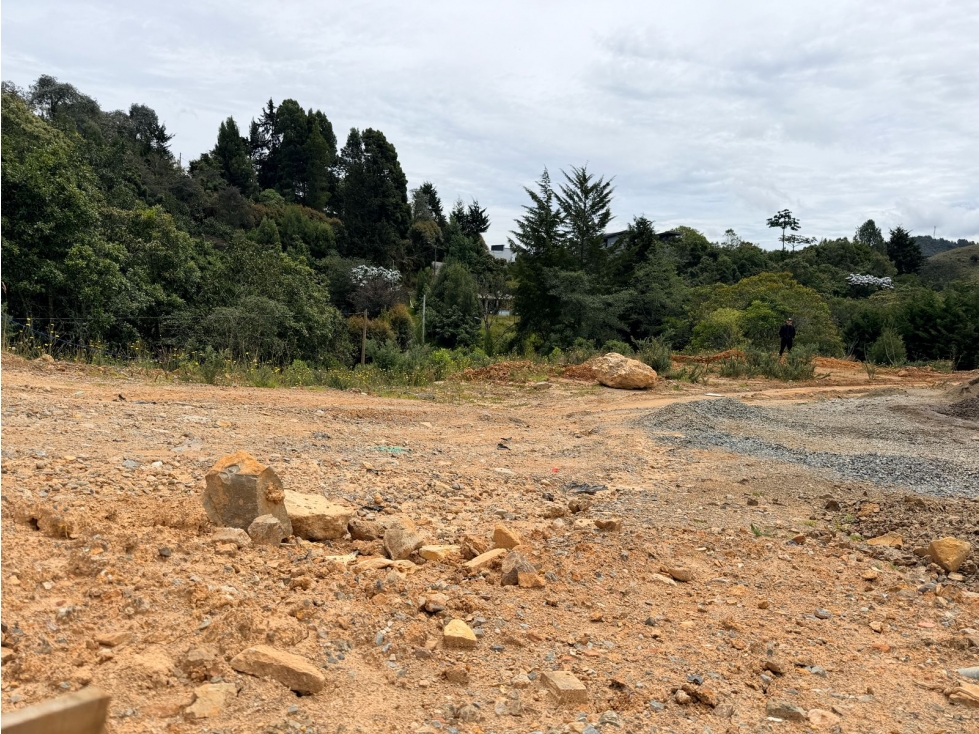 Vendo Lote en Alto De Las Palmas con doble acceso (Escobero y Palmas) — foto 3