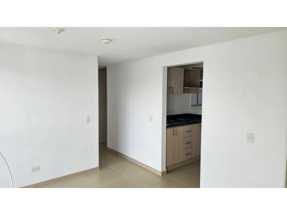 Vendo apartamento en Rionegro/ Milla Fontibón/ 3 hab/ vista abierta — foto 5