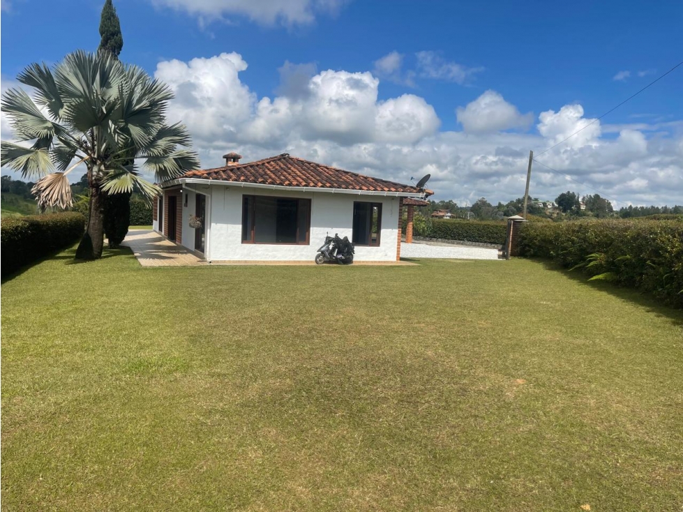 CASA CAMPESTRE EN RIONEGRO ( VEREDA LOS PINOS) / LOTE DE 5.000 M2/ — foto 5