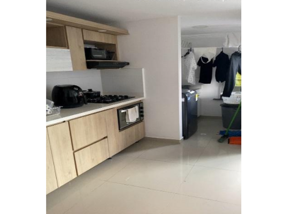 Vendo apartamento en Belén Rosales — foto 6