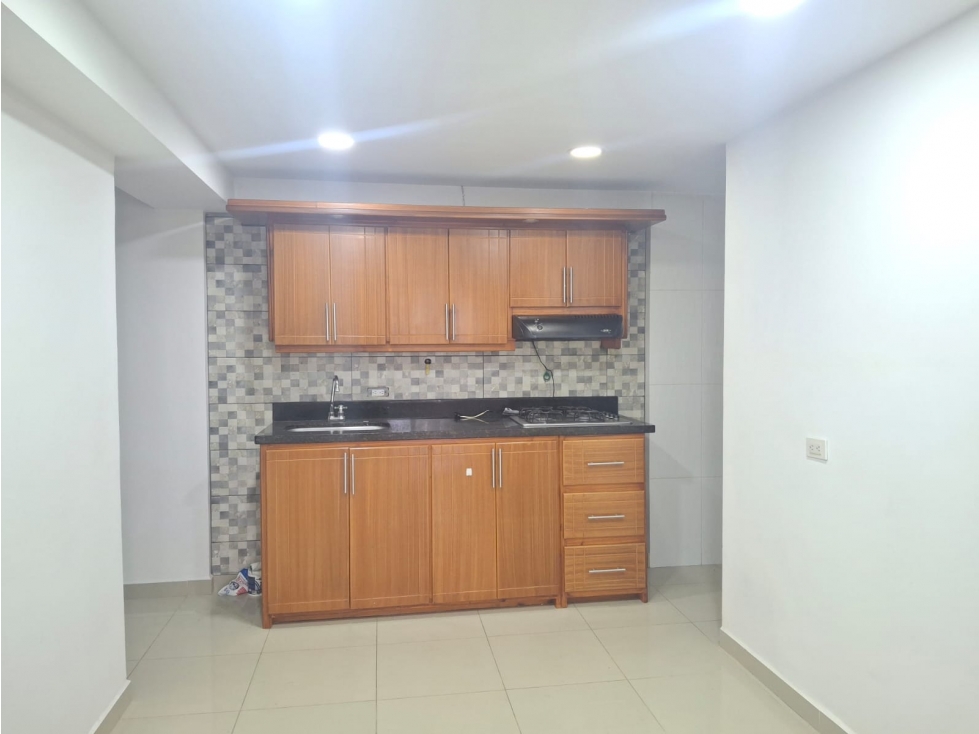 Aparta estudio en arriendo — foto 2