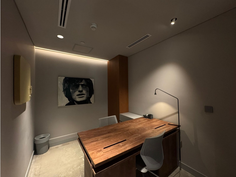 Oficina corporativa de lujo con diseño moderno — foto 2