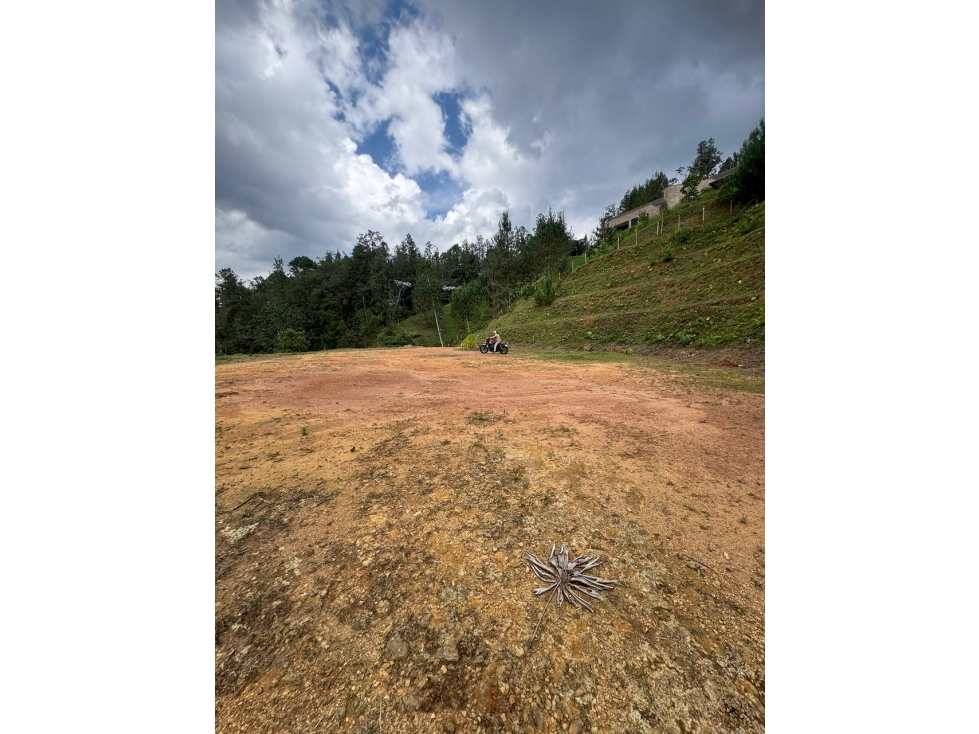 Lote en venta, Terreno de 4800 m² en el Oriente Antioqueño.