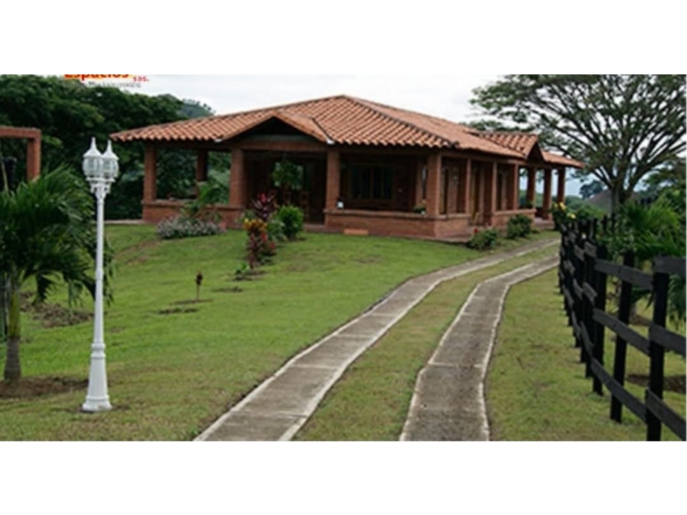 Hacienda Ganadera en Obando, Valle del Cauca