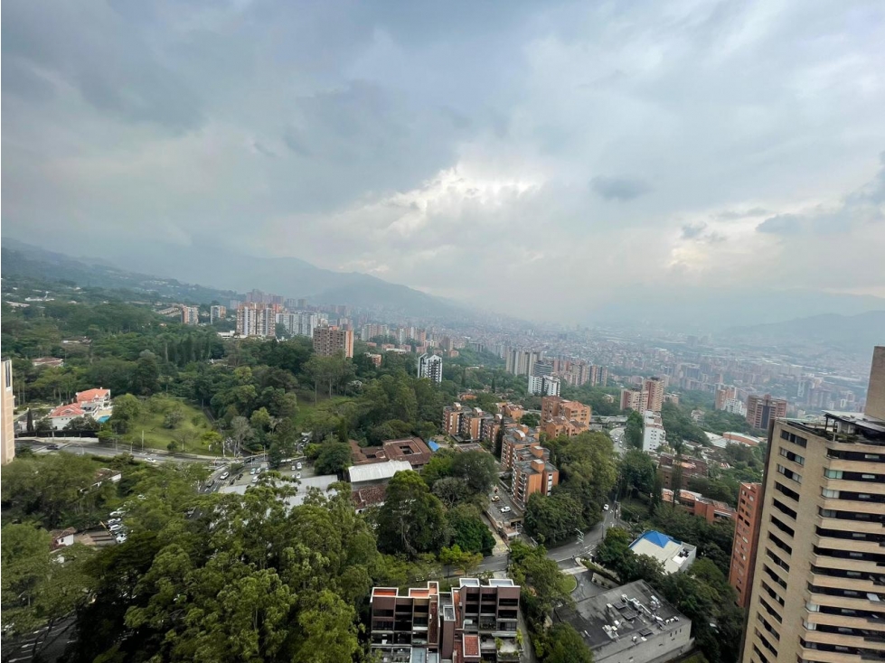 Penthouse en venta, de 3 Niveles en Exclusivo Sector de El Poblado — foto 2