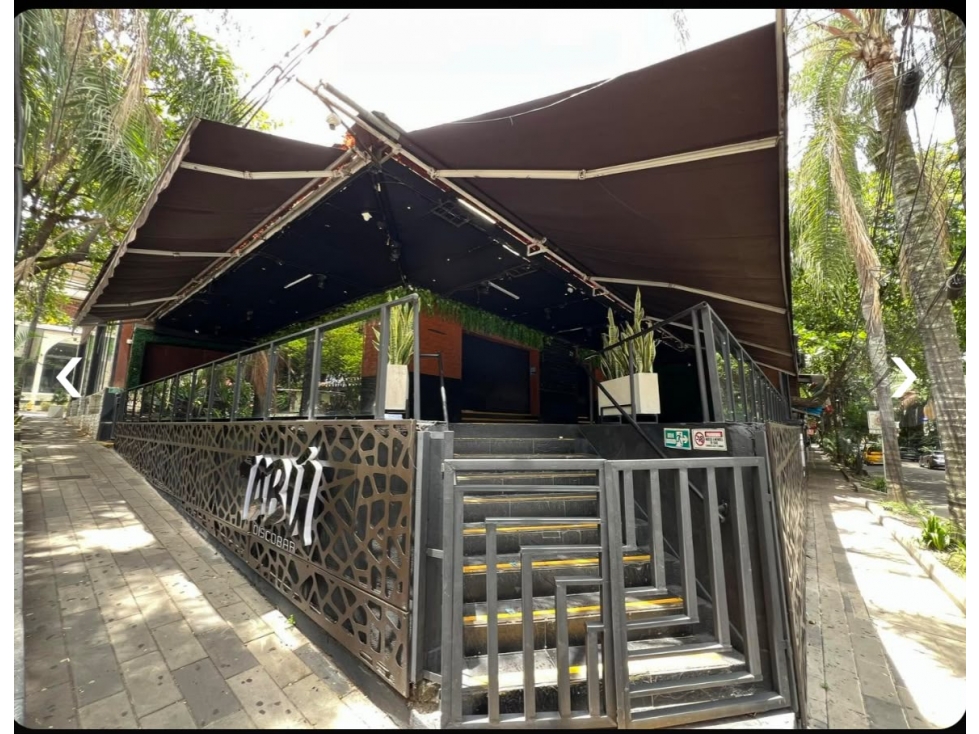 Local Comercial en Venta, Lleras - 2