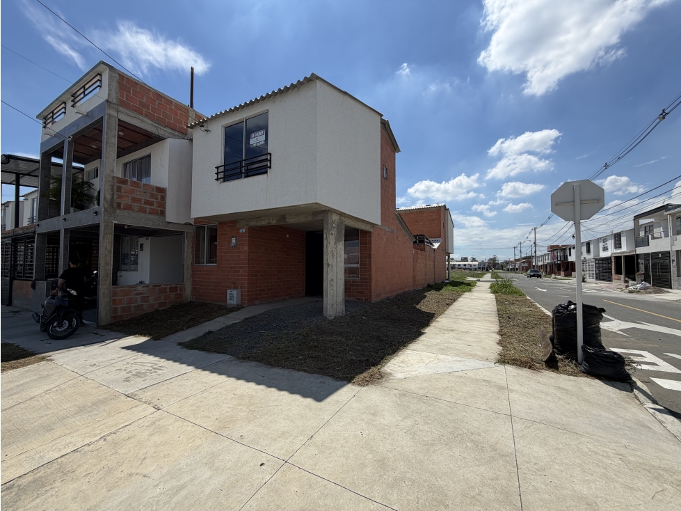 VENTA CASA ESQUINERA LA ITALIA VERONA- PALMIRA