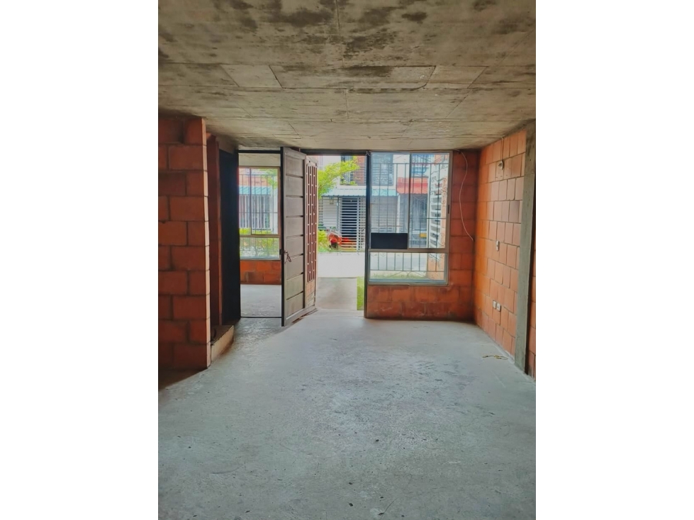 VENTA CASA SENDEROS DE LA ITALIA-PALMIRA OBRA GRIS