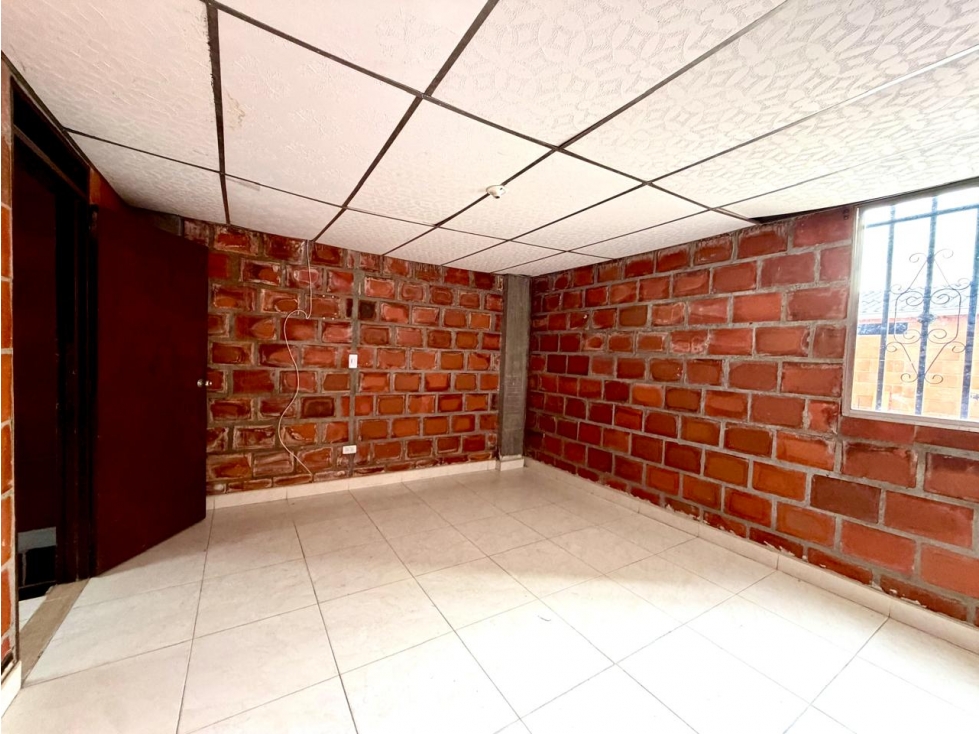 VENTA CASA LA ITALIA | FRENTE A PARQUE — foto 3