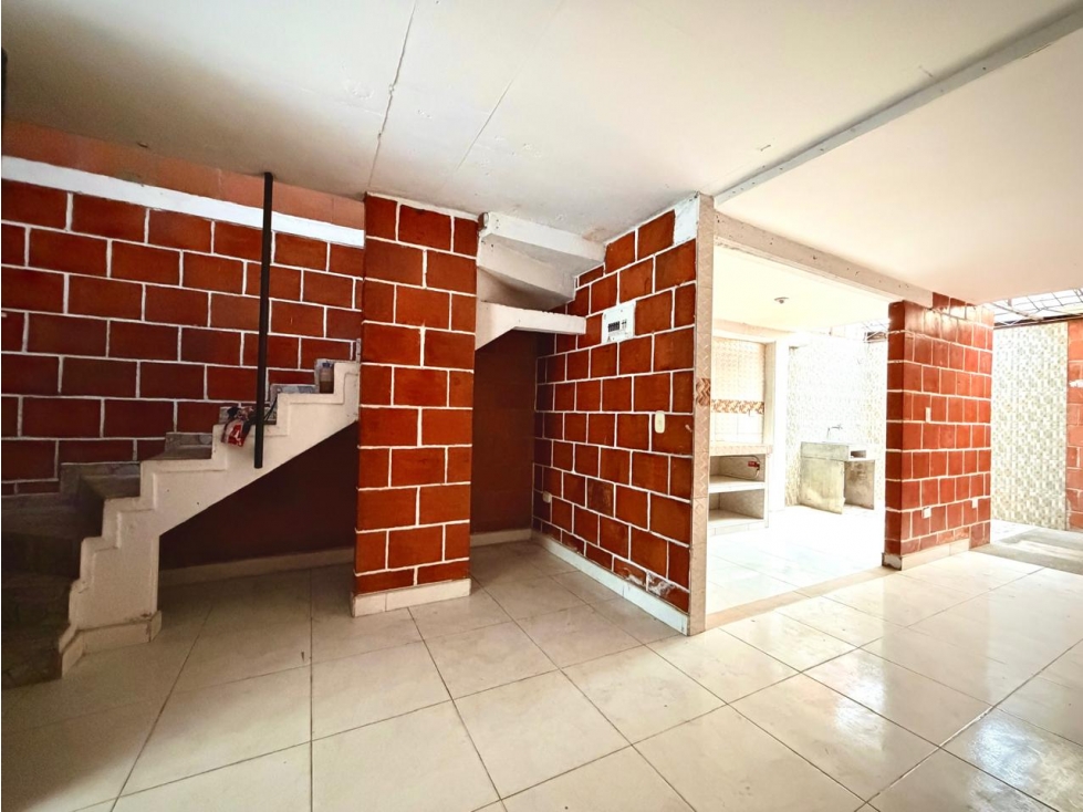 VENTA CASA LA ITALIA | FRENTE A PARQUE — foto 4
