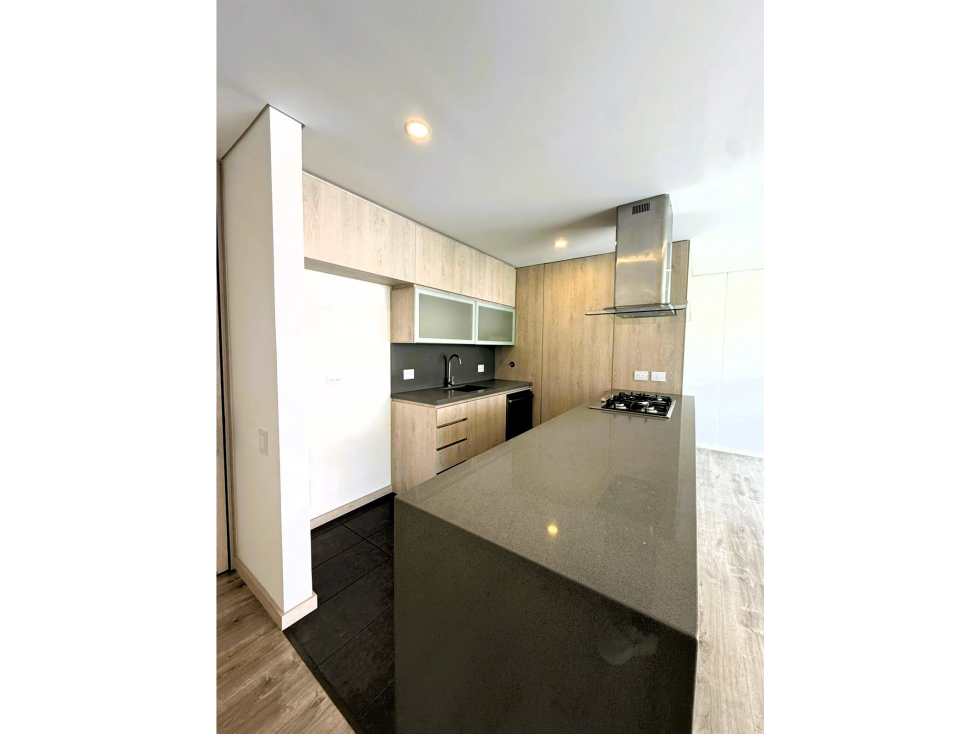 SE VENDE APARTAMENTO EN EL POBLADO MEDELLIN — foto 5