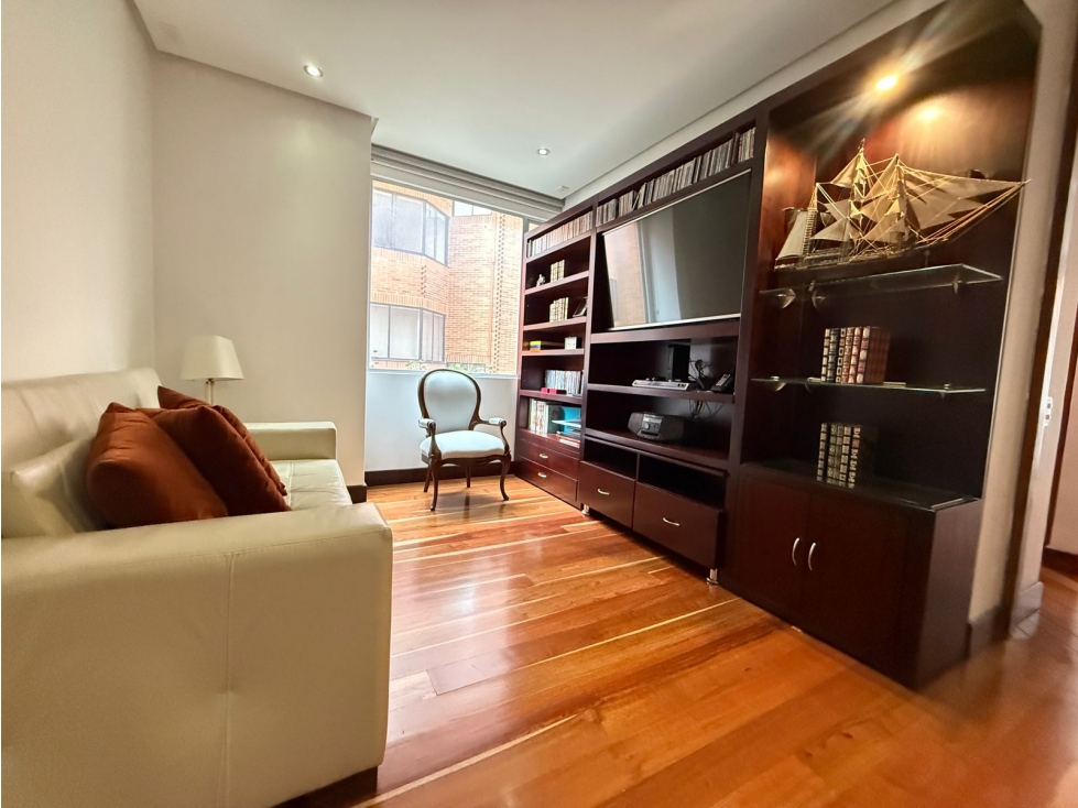 SE VENDE APARTAMENTO EN LOS ROSALES BOGOTA — foto 6
