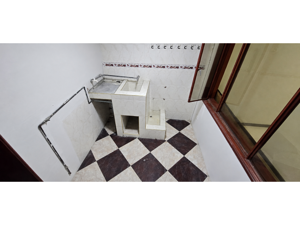 SE VENDE Y/O ARRIENDA EDIFICIO EN NORMANDIA BOGOTA — foto 2