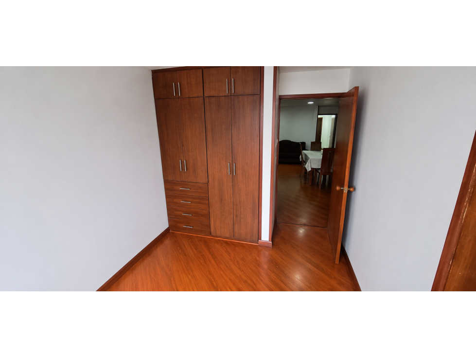 SE VENDE Y/O ARRIENDA EDIFICIO EN NORMANDIA BOGOTA — foto 5
