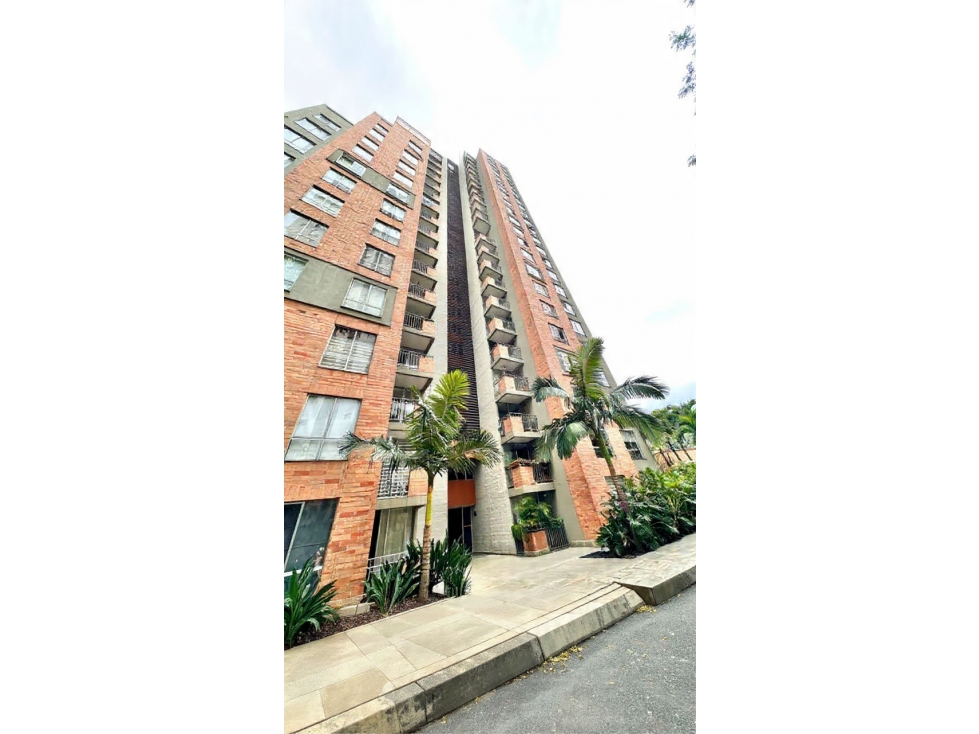 SE VENDE APARTAMENTO EN EL POBLADO MEDELLIN