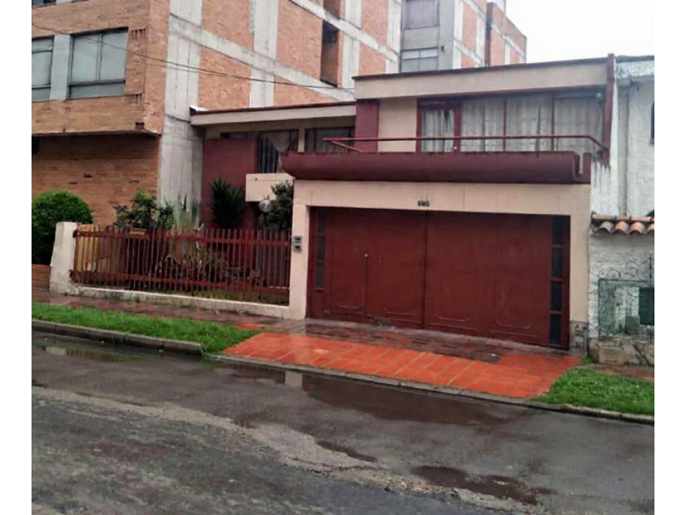 SE VENDE CASA LOTE EN CEDRITOS BOGOTA