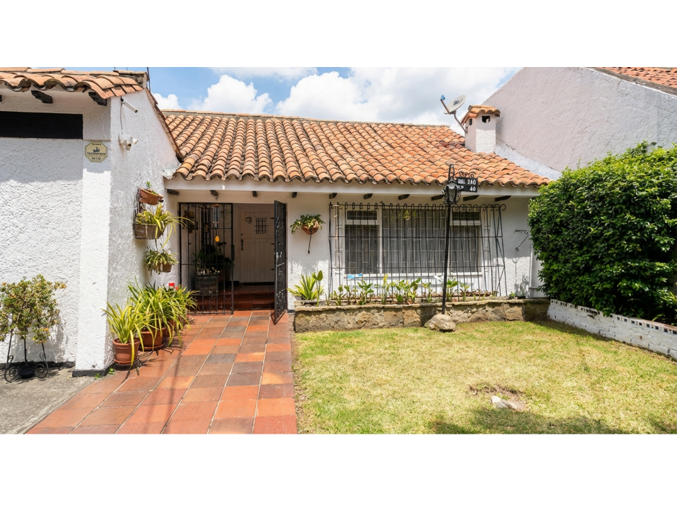 SE VENDE CASA EN NUEVA AUTOPISTA BOGOTA