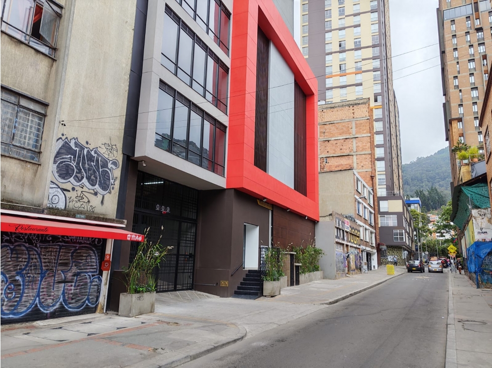 SE VENDE APARTAESTUDIO NUEVO EN LA CANDELARIA BOGOTA