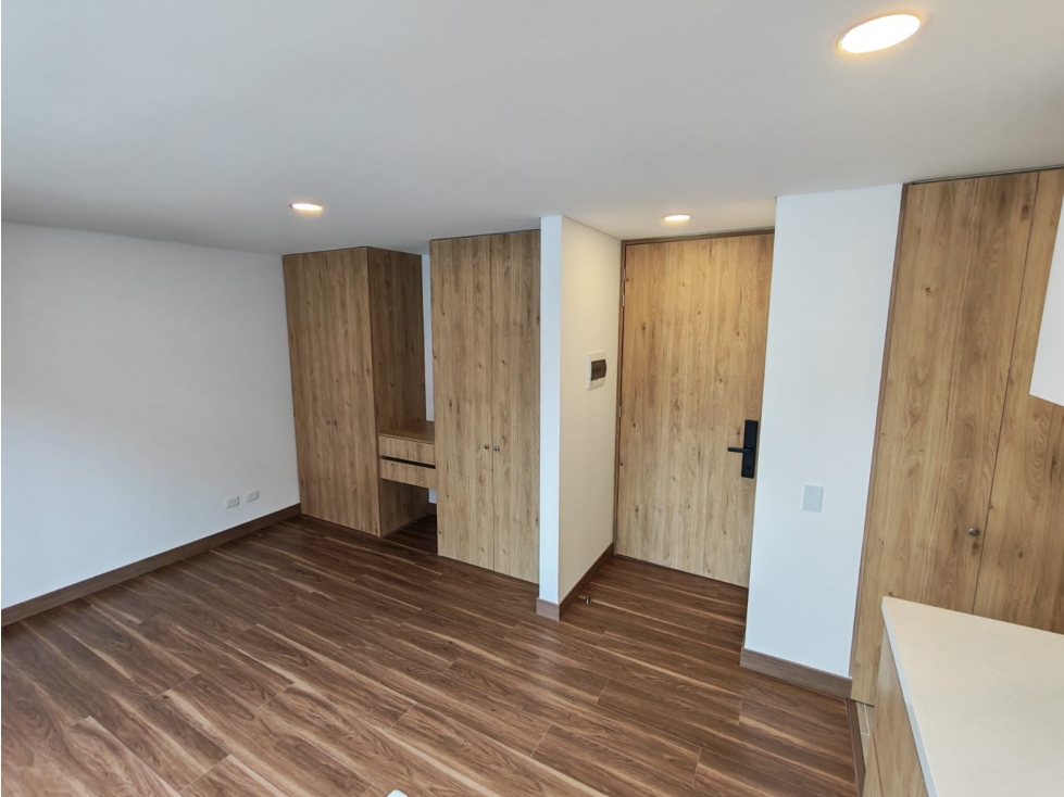 SE VENDE APARTAESTUDIO NUEVO EN LA CANDELARIA BOGOTA — foto 5