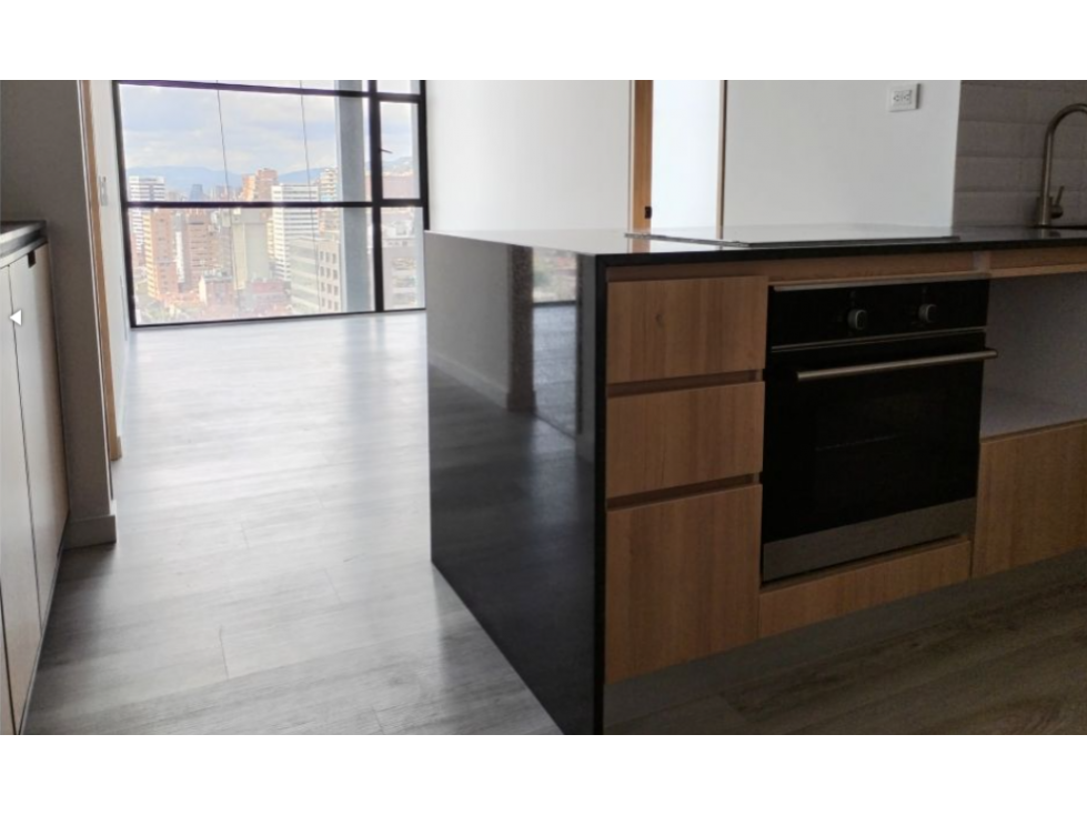 SE VENDE Y/O ARRIENDA APARTAMENTO EN CENTRO INTERNACIONAL BOGOTA — foto 2