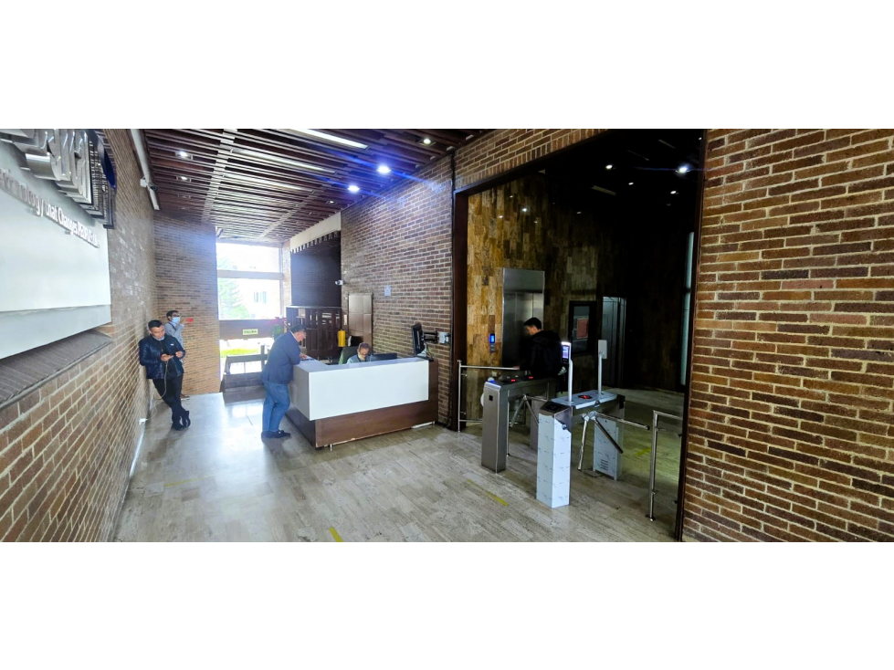 SE ARRIENDA OFICINA EN QUINTA CAMACHO BOGOTA — foto 2