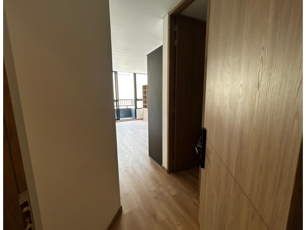 SE VENDE APARTAESTUDIO EN CHICO BOGOTA — foto 2