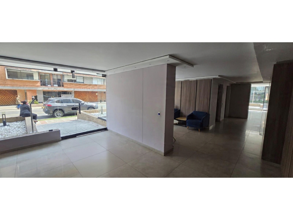 SE ARRIENDA OFICINA O LOCAL EN SANTA BIBIANA BOGOTA — foto 4