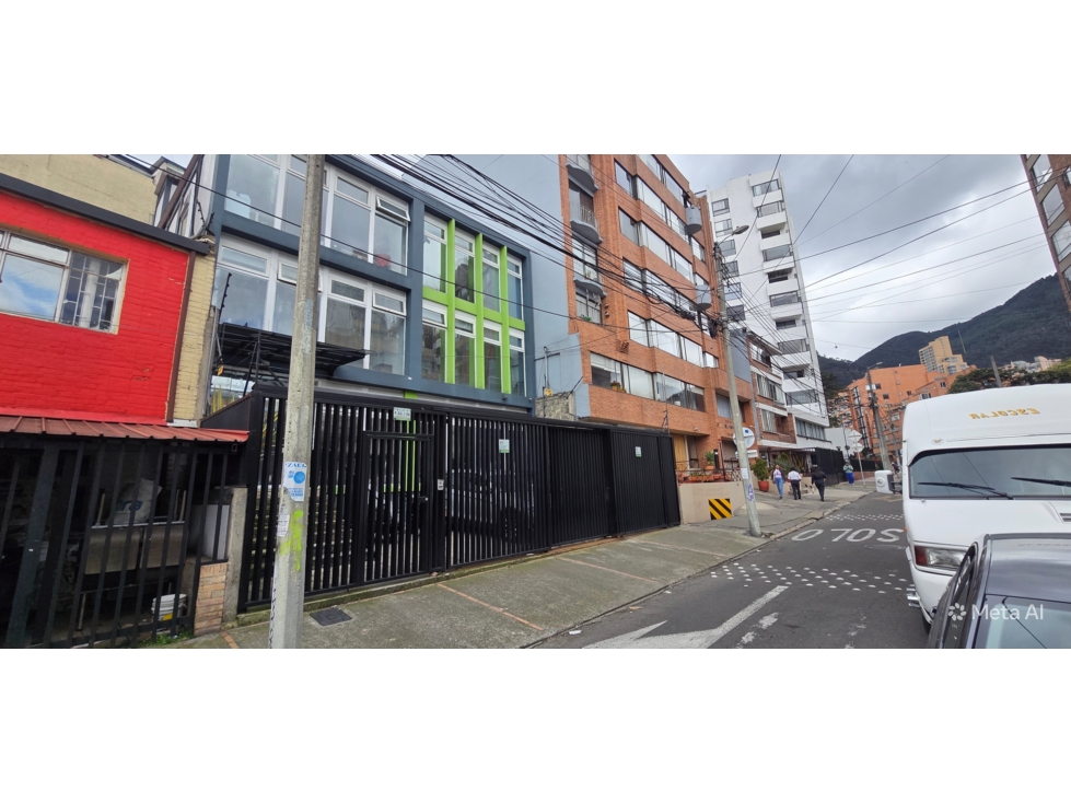 SE VENDE EDIFICIO DE OFICINAS EN CHAPINERO / BOGOTA
