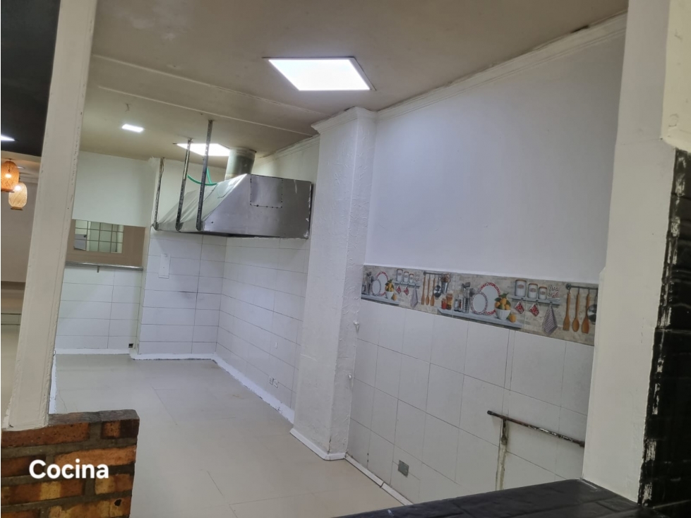 SE VENDE EDIFICIO EN ALAMOS BOGOTA — foto 4