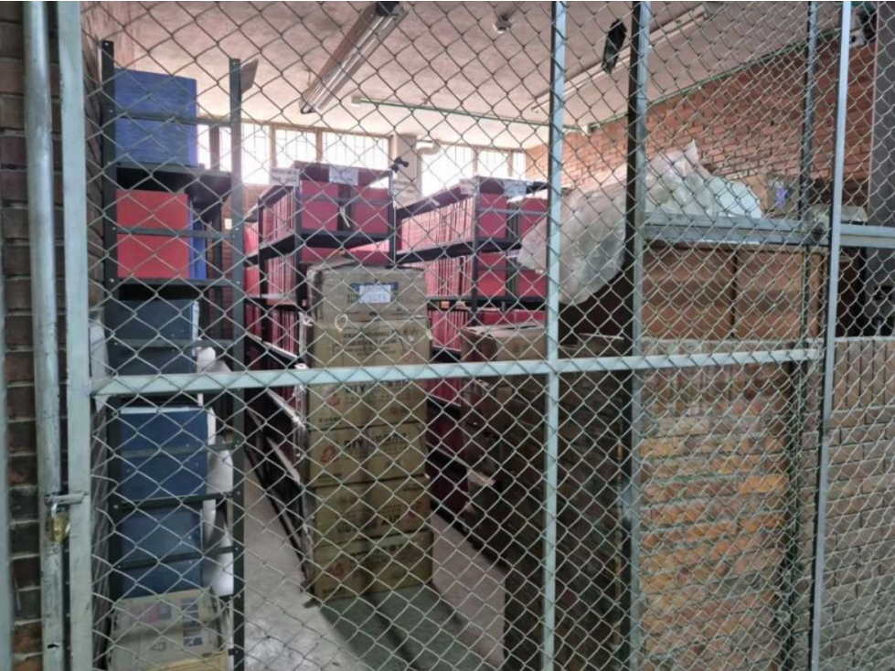 SE ARRIENDA BODEGA PUENTE ARANDA , BOGOTÁ — foto 4