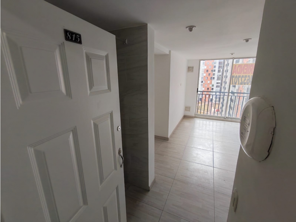 SE ARRIENDA APARTAMENTO HAYUELOS, BOGOTA — foto 2