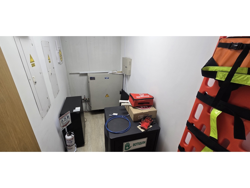 SE VENDE EDIFICIO DE OFICINAS EN CHAPINERO / BOGOTA — foto 5