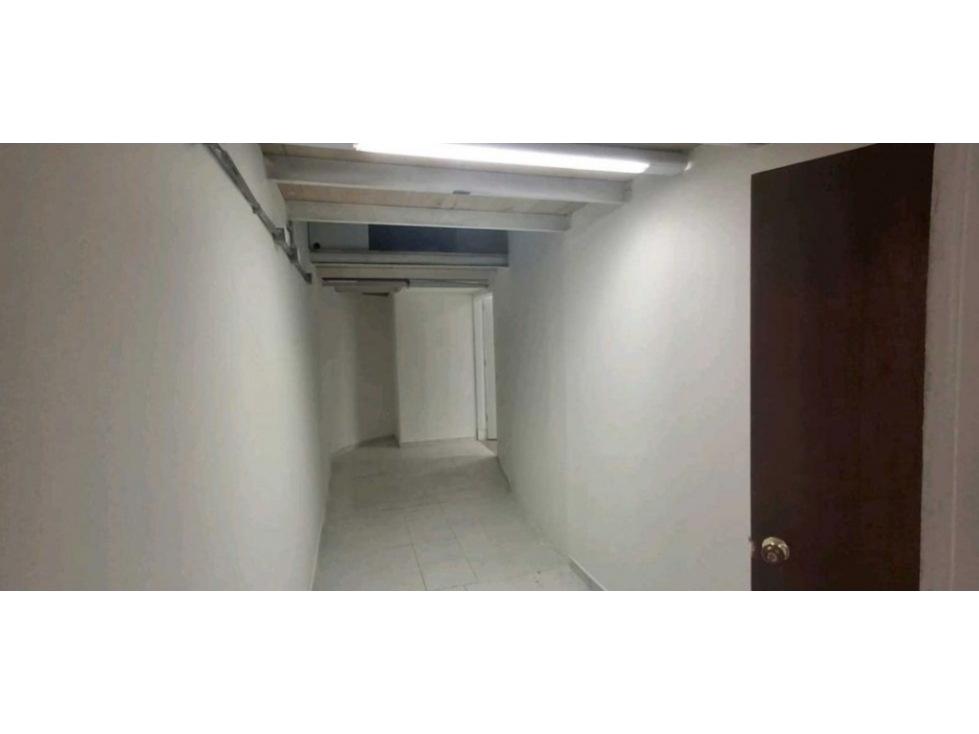 SE ARRIENDA LOCAL COMERCIAL EN CHICO BOGOTA — foto 5
