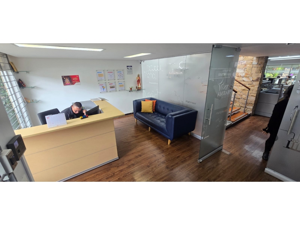 SE VENDE Y/O ARRIENDA CASA DE OFICINAS EN SANTA MARGARITA SUBA BOGOTA — foto 3