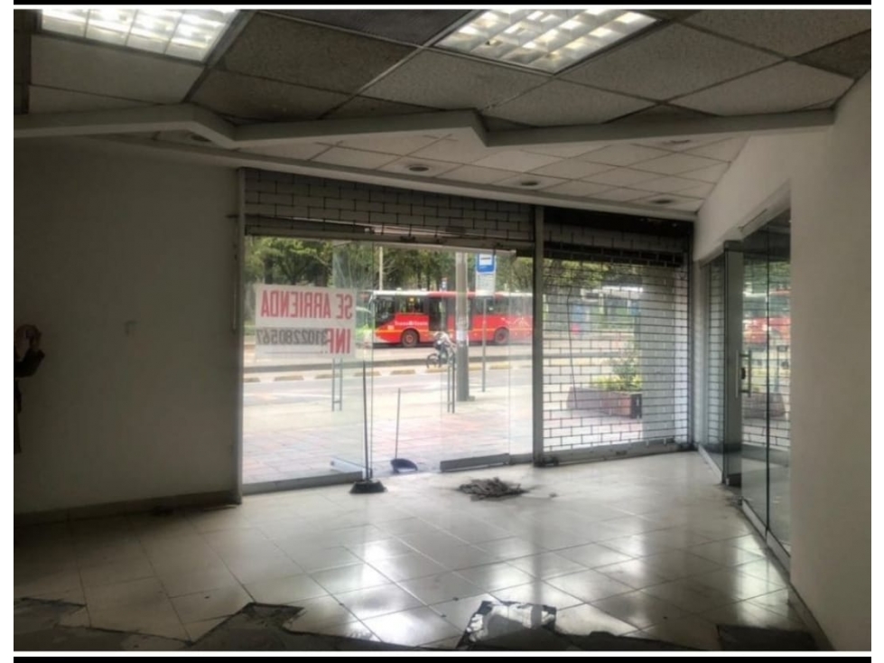 SE ARRIENDA LOCAL EN SAN MARTIN, BOGOTA — foto 5